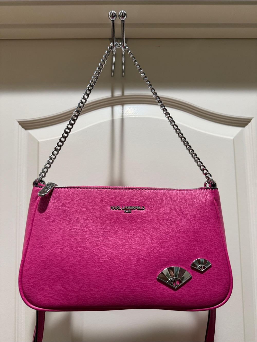 KARL LAGERFELD NWT Fuchsia Leather Crossbody with Silver Chain - Picture 3 of 10